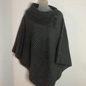 LeModa Lord Daniel Sportswear Poncho Women's One Size Pullover Sweater